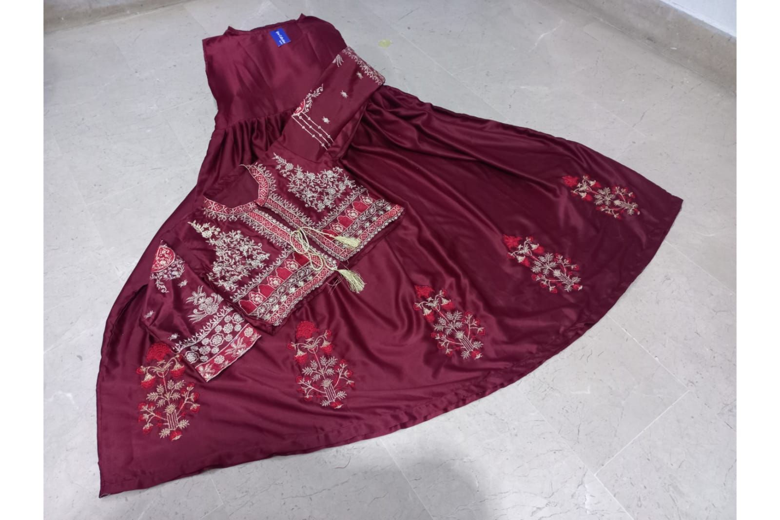 Koti Style Long Maxi Separate Koti 2PCS Embroidery+Handwork - Oshi.pk - Buy & Sell Online