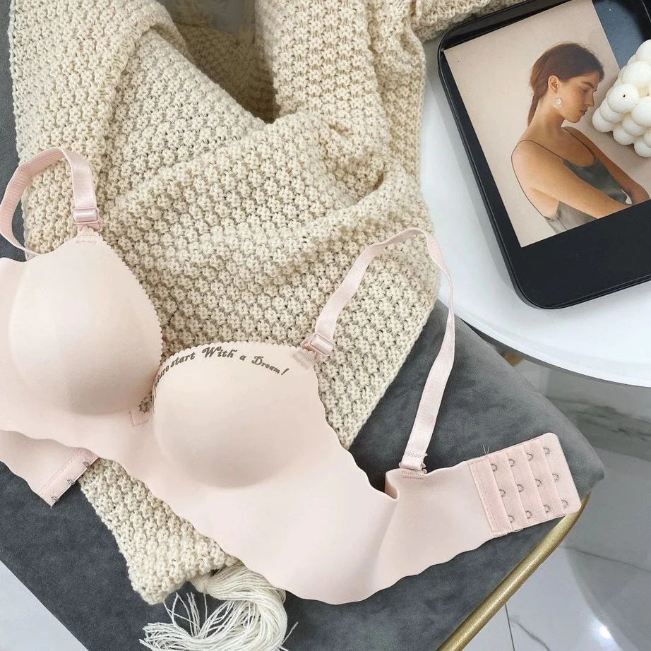 Broad Strap Seamless Wire Free Ultra Thin Bra - Oshi.pk - Buy & Sell Online