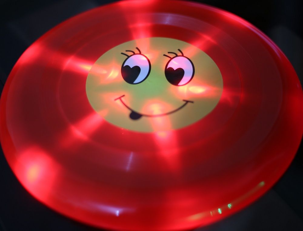 LED Flying Discs - Smiley with Light - Oshi.pk - Buy & Sell Online