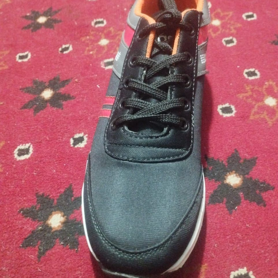 Men's Slip-On Shoes For Casual Occasions • Breathable And Comfortable For Gym And Work • Black Rubber Sole For Tennis And Walking • Fashionable Desig - Oshi.pk - Buy & Sell Online