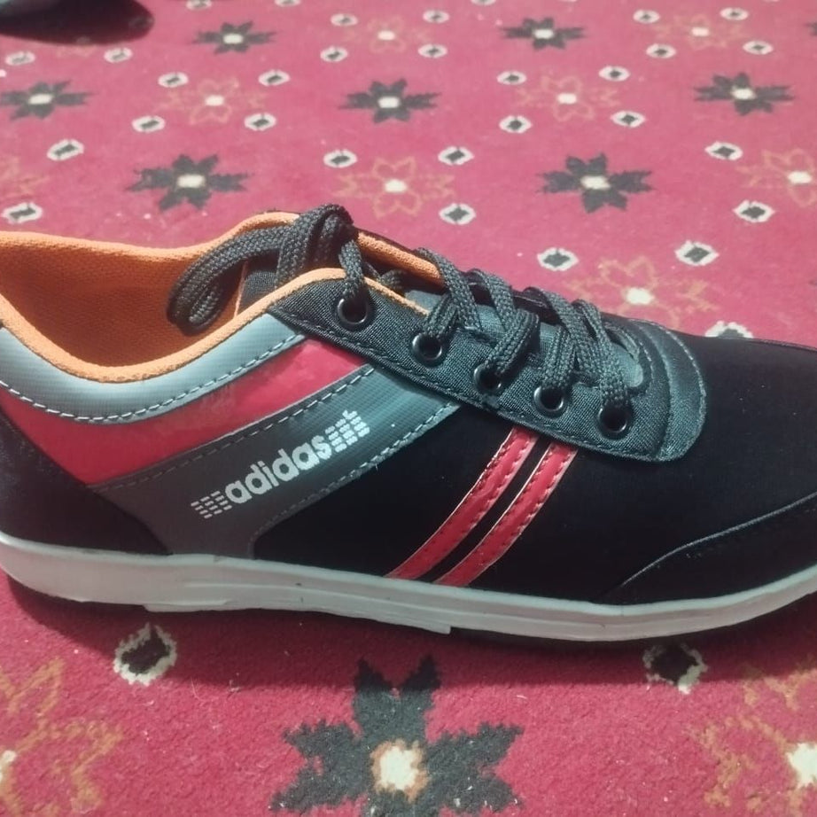 Men's Slip-On Shoes For Casual Occasions • Breathable And Comfortable For Gym And Work • Black Rubber Sole For Tennis And Walking • Fashionable Desig - Oshi.pk - Buy & Sell Online