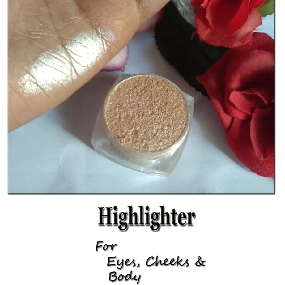 Mini Highlighter pack of 2 Silver and Golden / makeup / Cosmetics BY Khokhar Stockists - Oshi.pk - Buy & Sell Online