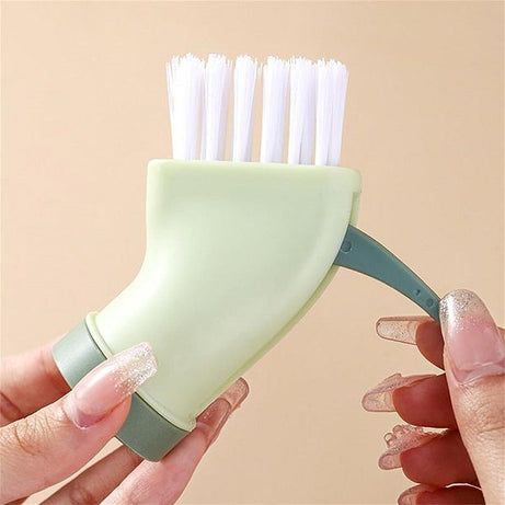 Multi-use Cleaning Brush Can Be Connected to Mineral Water Bottle - Oshi.pk - Buy & Sell Online