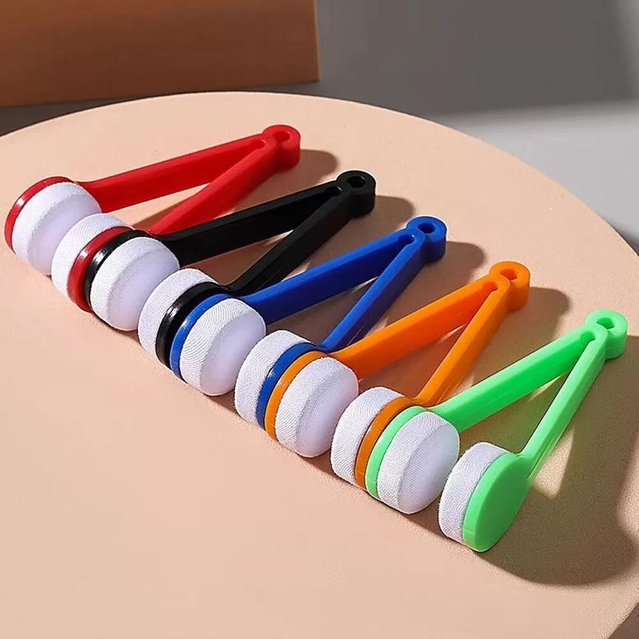 Multifunctional Scratchless Micro Fiber Eyeglass Cleaner Eyeglass Brush Eyeglass keychain Wipe Tool Sunglasses Cleaning pad Hand Tool glass Cleaning C - Oshi.pk - Buy & Sell Online