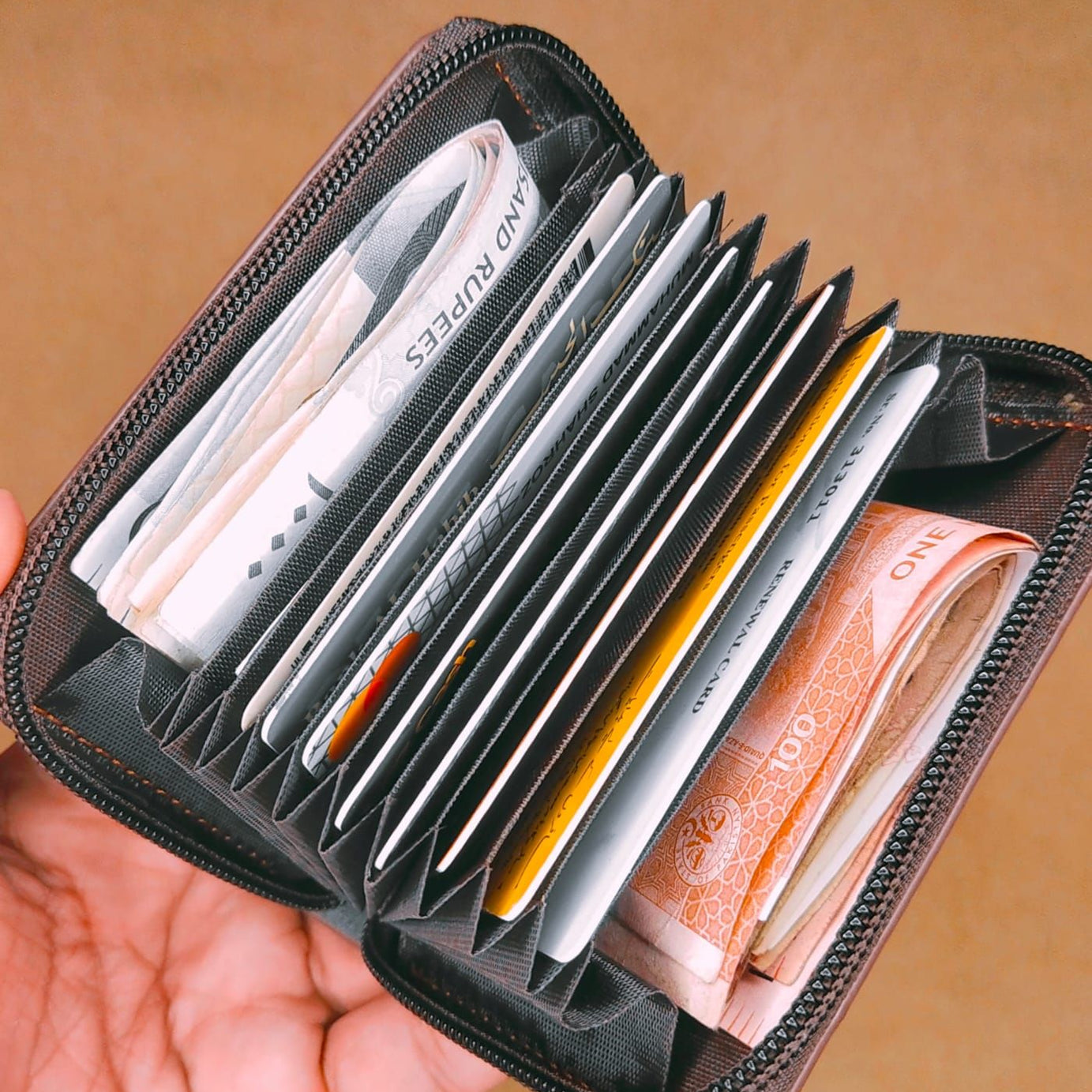 New Casual Wallet Multi-Slot Card Holder Zipper Coin Purse Small Clutch PU Money Bag Purse Cardholder Wallets for Men - Oshi.pk - Buy & Sell Online