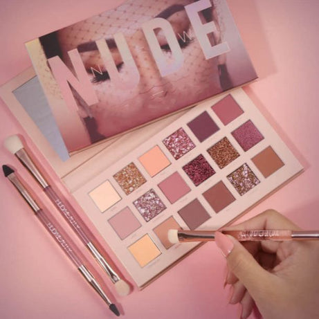 NEW Nude Eyeshadow Palette 10g BY Khokhar Stockists - Oshi.pk - Buy & Sell Online