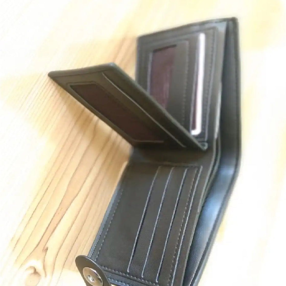 Dunbollu Men's Retro Trifold PU Leather Wallet: Stylish Card Holder Design - Oshi.pk - Buy & Sell Online