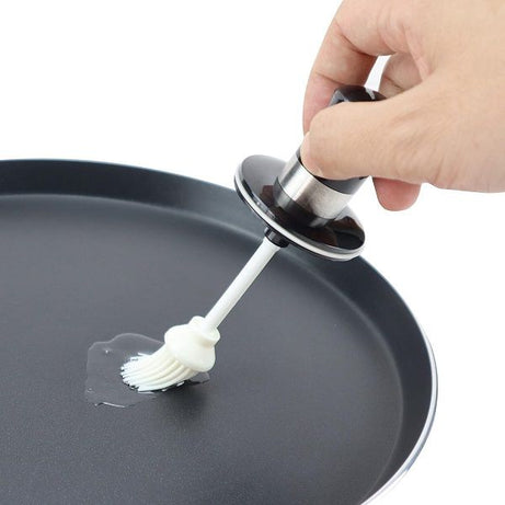Oil Bottle with Silicone Brush for Cooking BBQ Kitchen - Oshi.pk - Buy & Sell Online