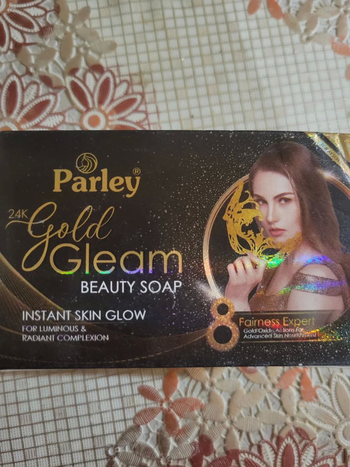 Original Parley 24K Gold Gleam Soap Instant Whitening Glow 100gm - Oshi.pk - Buy & Sell Online