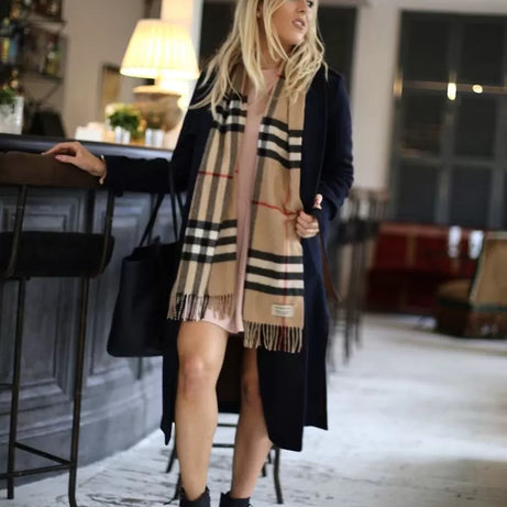 Imported Printed Muffler/ Scarf for Women/Girls - Oshi.pk - Buy & Sell Online