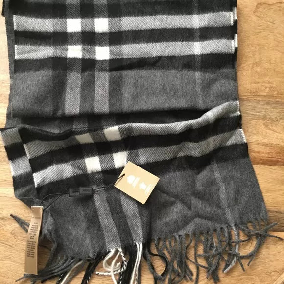 Imported Printed Muffler/ Scarf for Women/Girls - Oshi.pk - Buy & Sell Online