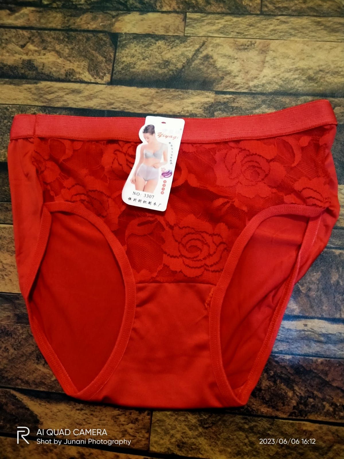 Red Bra and Penty its support, comfort, and breath ability - Oshi.pk - Buy & Sell Online