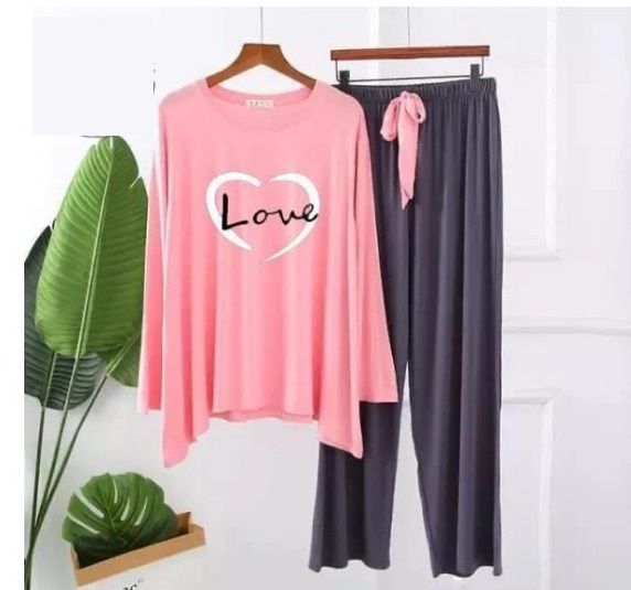 Love Heart Printed Loungewear - Oshi.pk - Buy & Sell Online