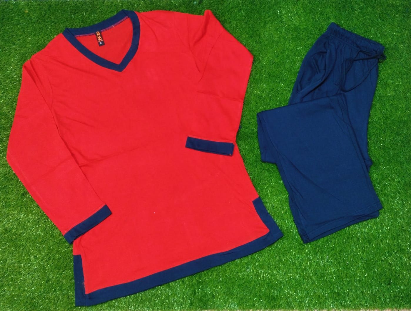 Plain V Neck Tshirt and Trouser Night Dress - Oshi.pk - Buy & Sell Online