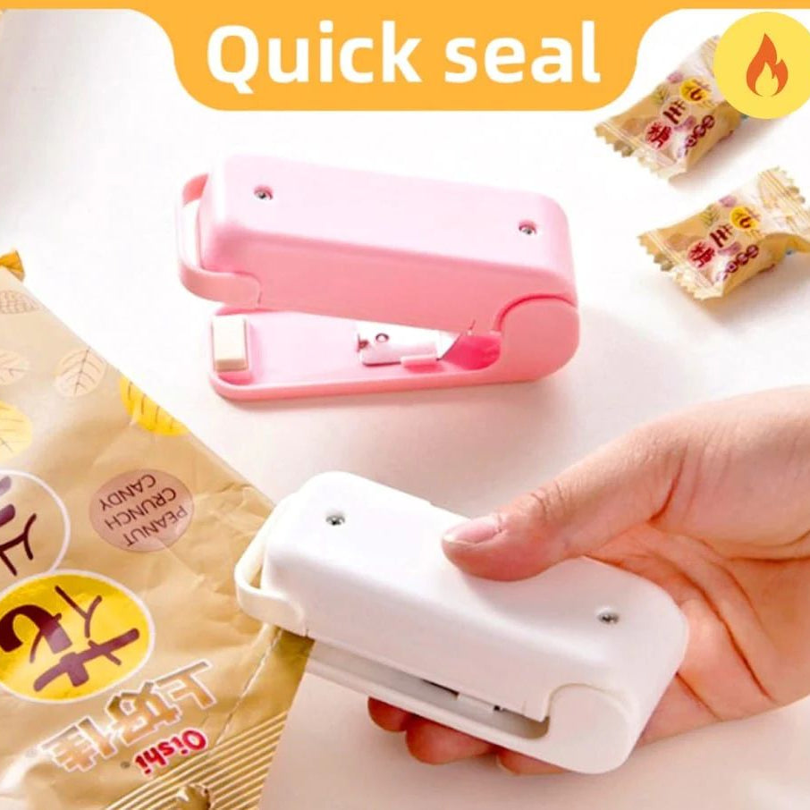 Portable Mini Sealer Home Heat Bag Plastic Food Snacks Bag Sealing Machine Food Packaging Kitchen Storage Bag Clips - Oshi.pk - Buy & Sell Online
