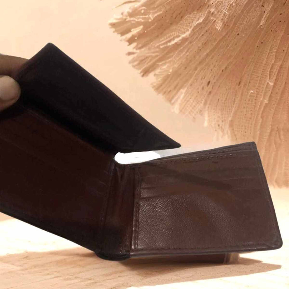 Premium Quality Leather Wallet For Men Bifold - Oshi.pk - Buy & Sell Online