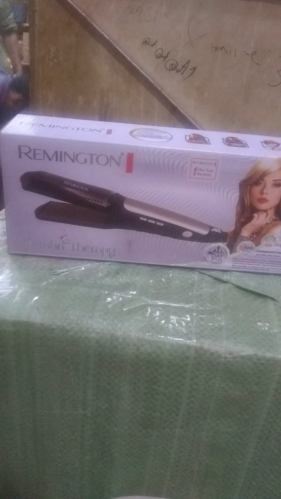 Professional Hair Straightener Philips - Oshi.pk - Buy & Sell Online
