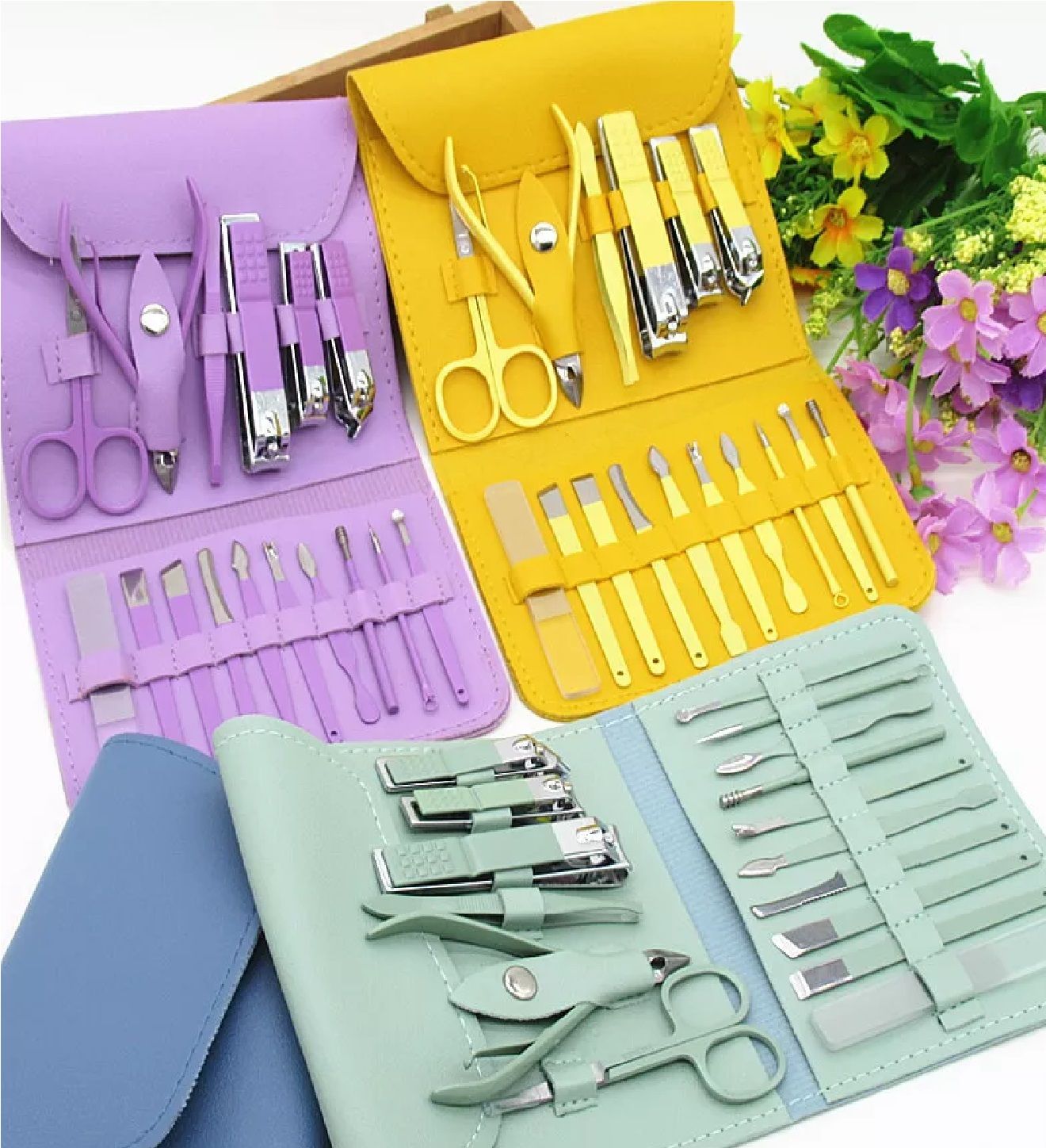 Professional Manicure Pedicure Nail Care Set Cutter Cuticle Clippers 16 Kit Case - Oshi.pk - Buy & Sell Online