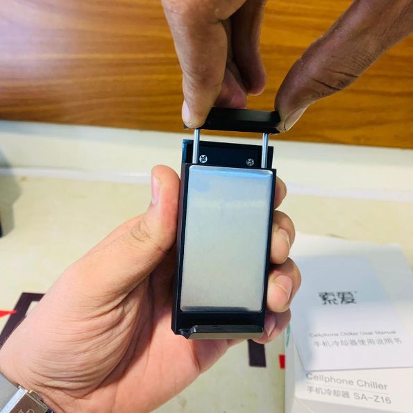 SA-Z16 Mobile Phone Radiator Gaming Universal USB Game Cooler System For PUGB Phone Gadgets - Oshi.pk - Buy & Sell Online