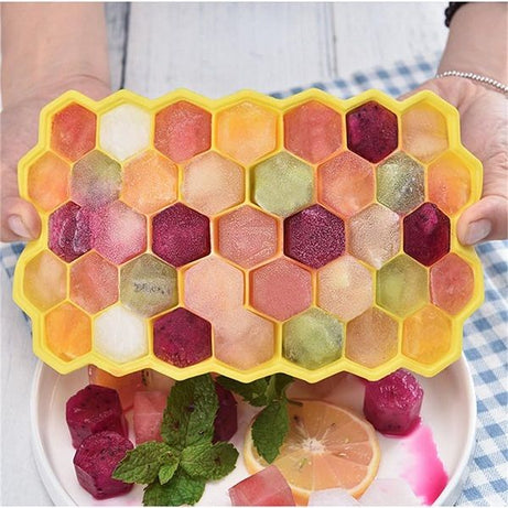 Silicone Ice Cube 37 Grid Ice Cube Tray with Lid - Oshi.pk - Buy & Sell Online