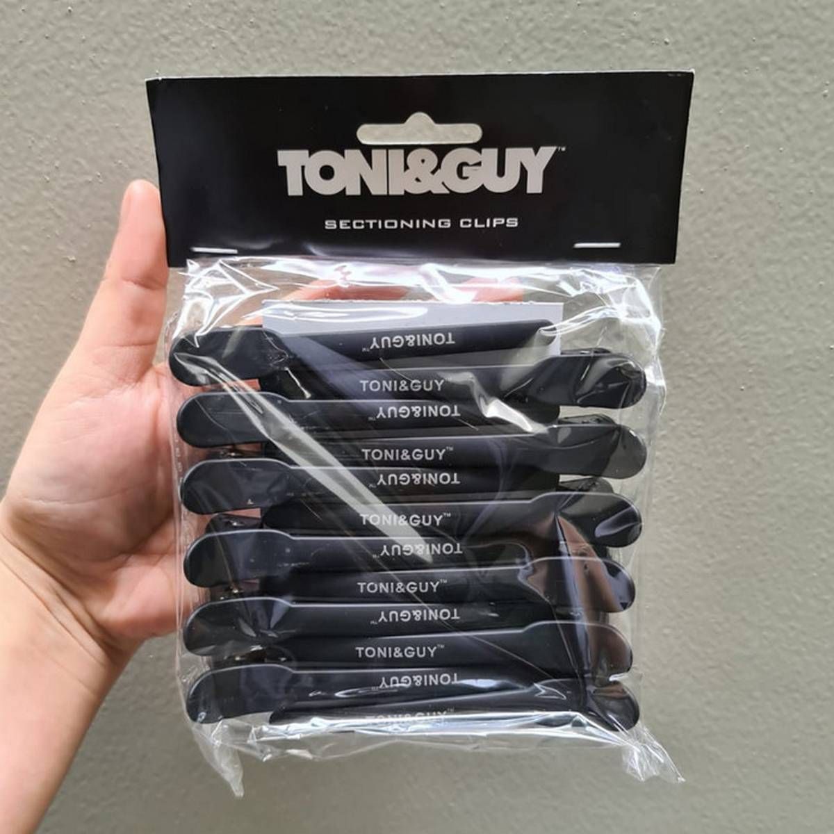 Soft-Touch Sectioning Clips/Hair Styling Clips Tony & Guy (Set of 12) - Oshi.pk - Buy & Sell Online