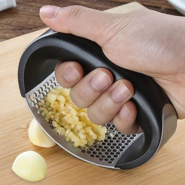 Stainless Steel Garlic Chopper Crusher Squeezer Masher - Oshi.pk - Buy & Sell Online