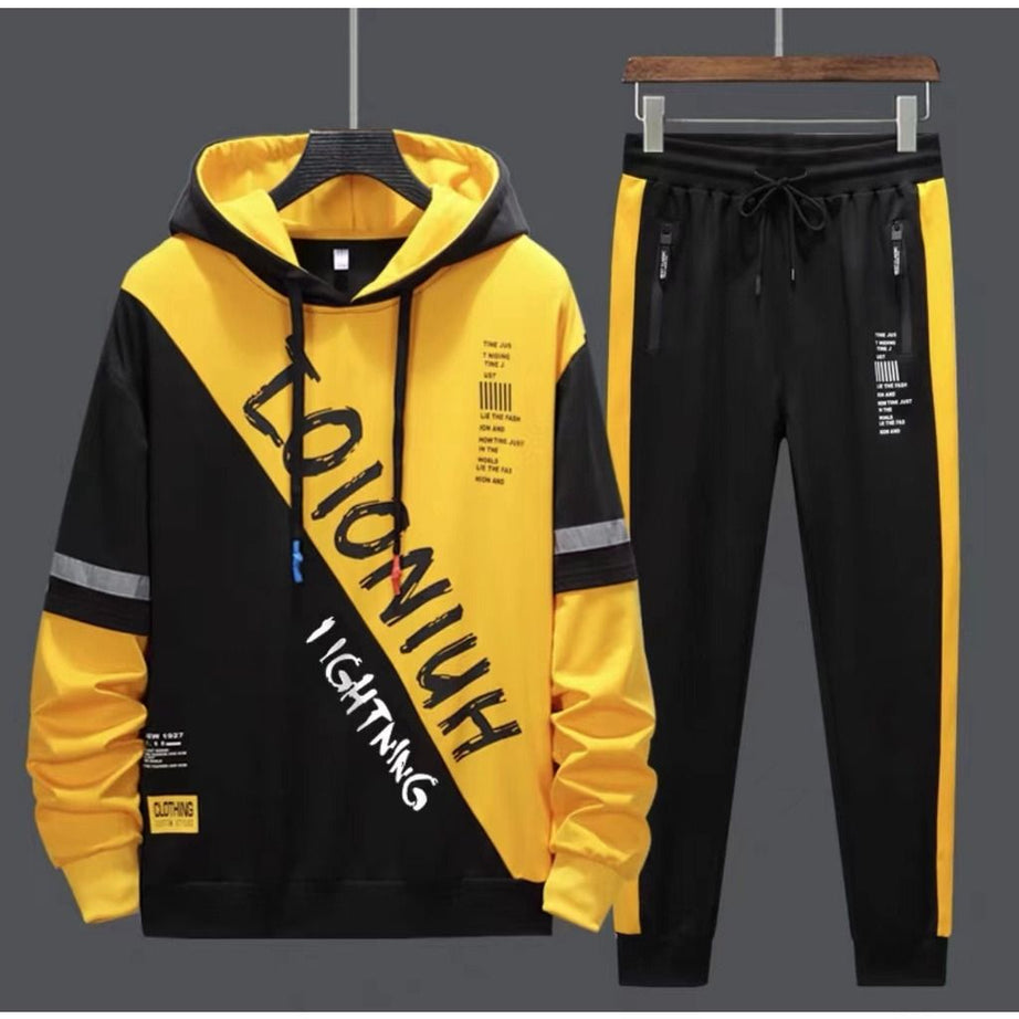 Stylish Printed Yellow Black Kangaroo Tracksuit