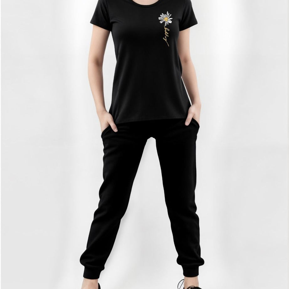 Stylish Summer Printed Tracksuit For Girls & Womens - Soft and Comfortable Fabric T Shirt & Trouser Printed Tracksuit - Oshi.pk - Buy & Sell Online