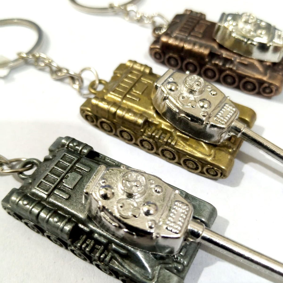 Tank Keychain Keyring Key Holder Metallic - Oshi.pk - Buy & Sell Online