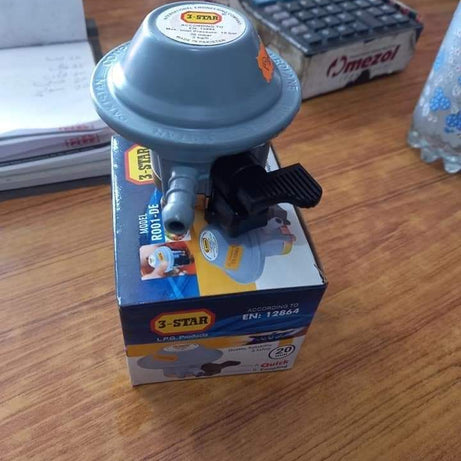 The premium lpg gas regulator 20 mm /21 mm/ 22 mm size reliable and easy to used for safe for gas distribustion - Oshi.pk - Buy & Sell Online
