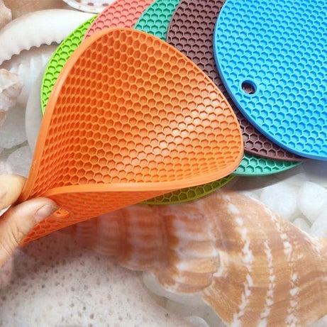 Thick Round Silicone Pot Holders Mat Heat Resistant Non Slip - Oshi.pk - Buy & Sell Online