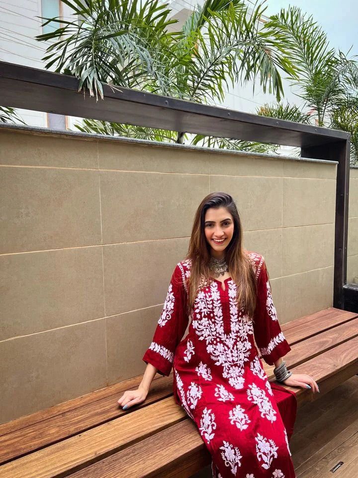 Traditional Indian ChikanKaari long kurti - Oshi.pk - Buy & Sell Online