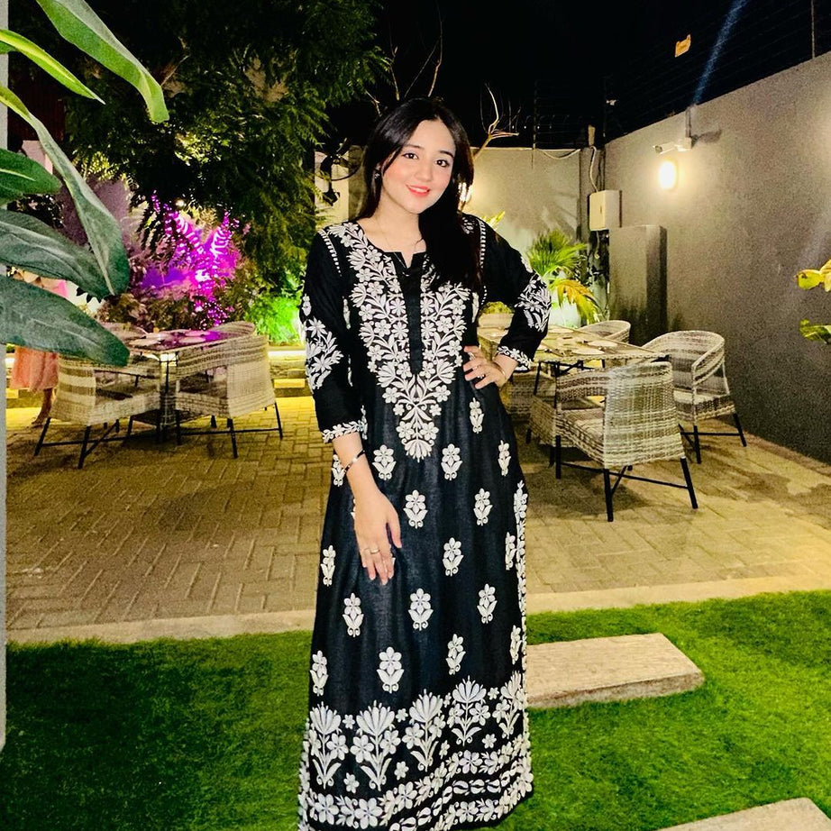 Traditional Indian ChikanKaari long kurti - Oshi.pk - Buy & Sell Online