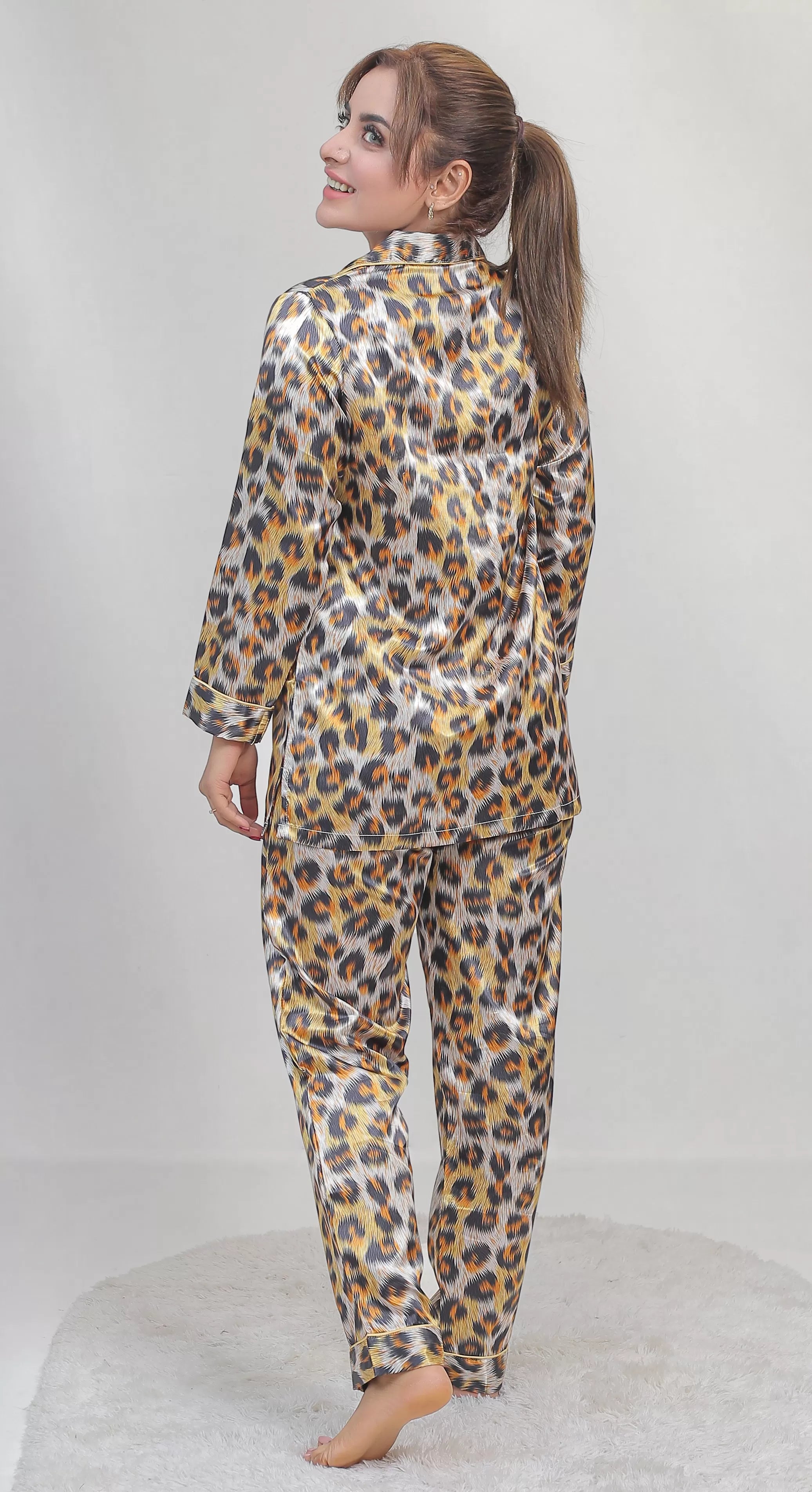 Valerie classic nightwear/sleepwear is designed for ultimate comfort and style. Our classic pajama set is updated in a smooth silky fabric. - Oshi.pk - Buy & Sell Online