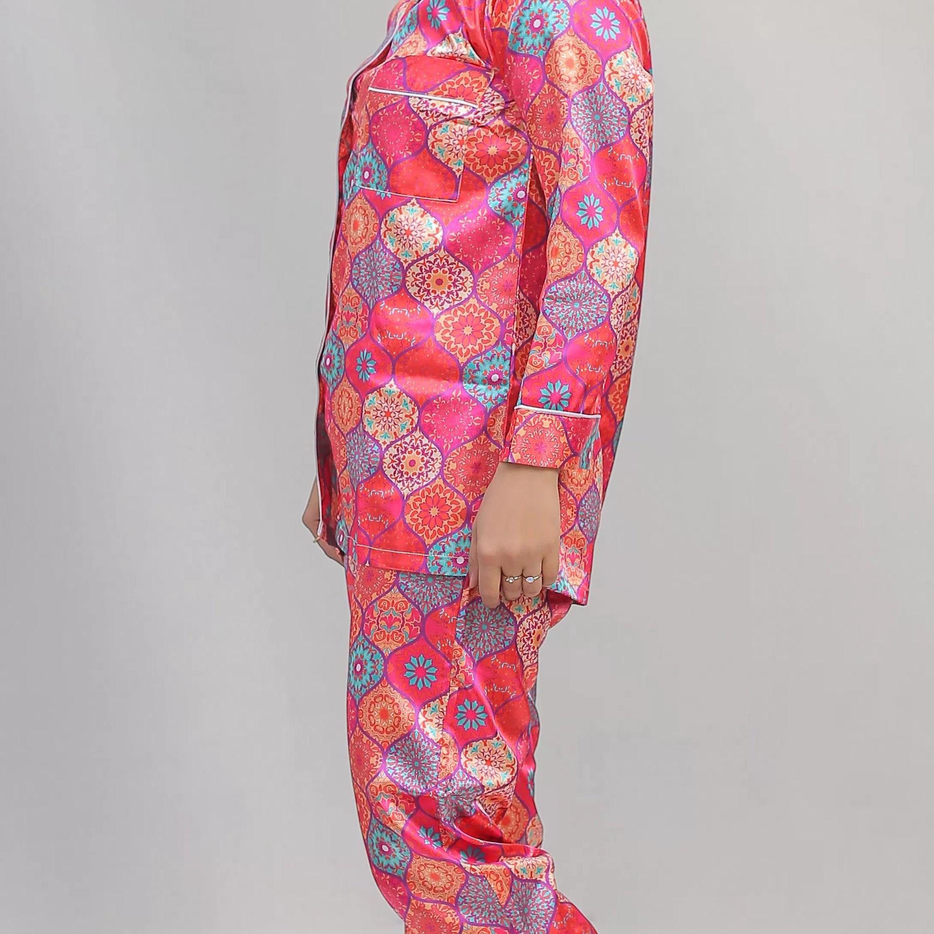 Valerie classic nightwear/sleepwear is designed for ultimate comfort and style. Our classic pajama set is updated in a smooth silky fabric. - Oshi.pk - Buy & Sell Online