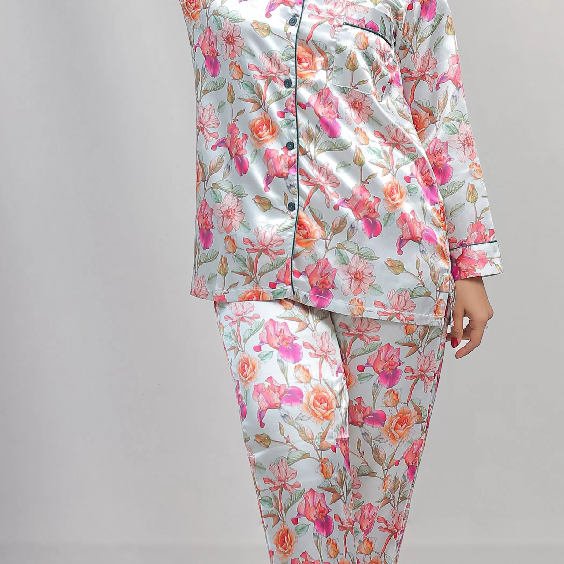 Valerie classic nightwear/sleepwear is designed for ultimate comfort and style. Our classic pajama set is updated in a smooth silky fabric. - Oshi.pk - Buy & Sell Online