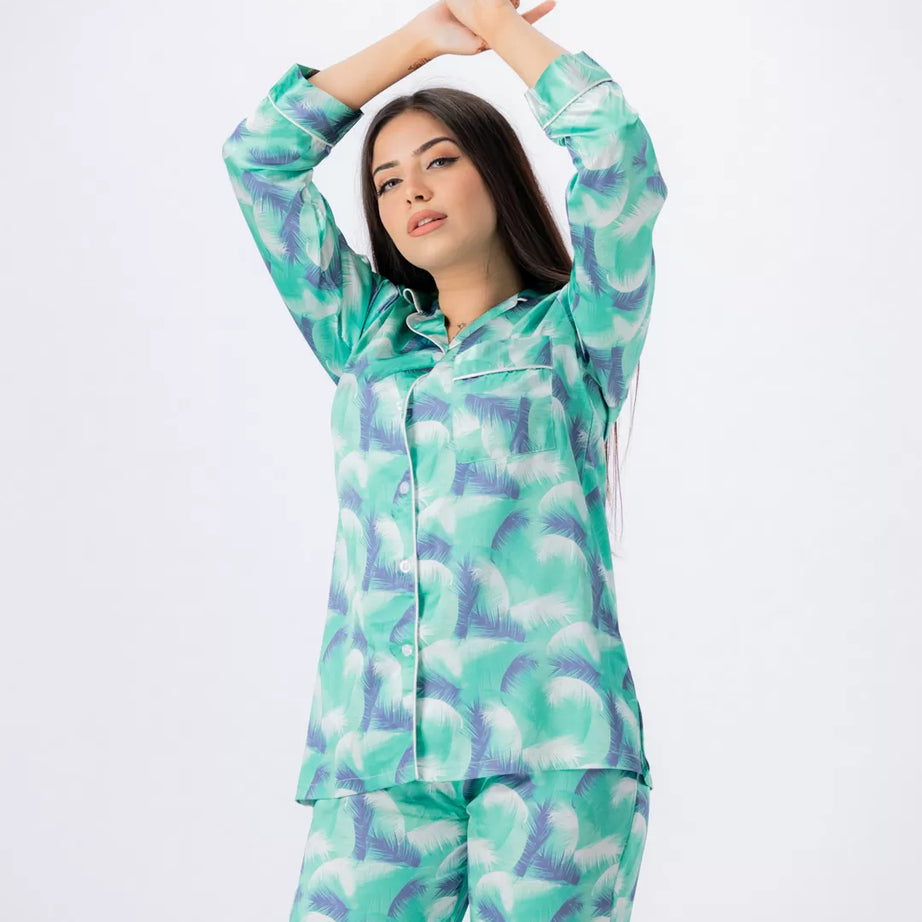 Valerie lounging Gorgeous satin fabric comes with a natural sheen and feel silky on your skin. Feel cute and sensual while staying comfortable putting - Oshi.pk - Buy & Sell Online