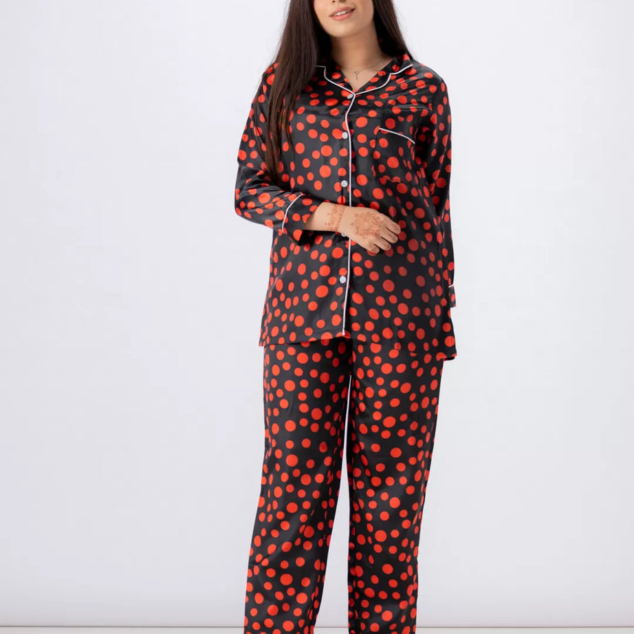 Valerie lounging Gorgeous satin fabric comes with a natural sheen and feel silky on your skin. Feel cute and sensual while staying comfortable putting - Oshi.pk - Buy & Sell Online