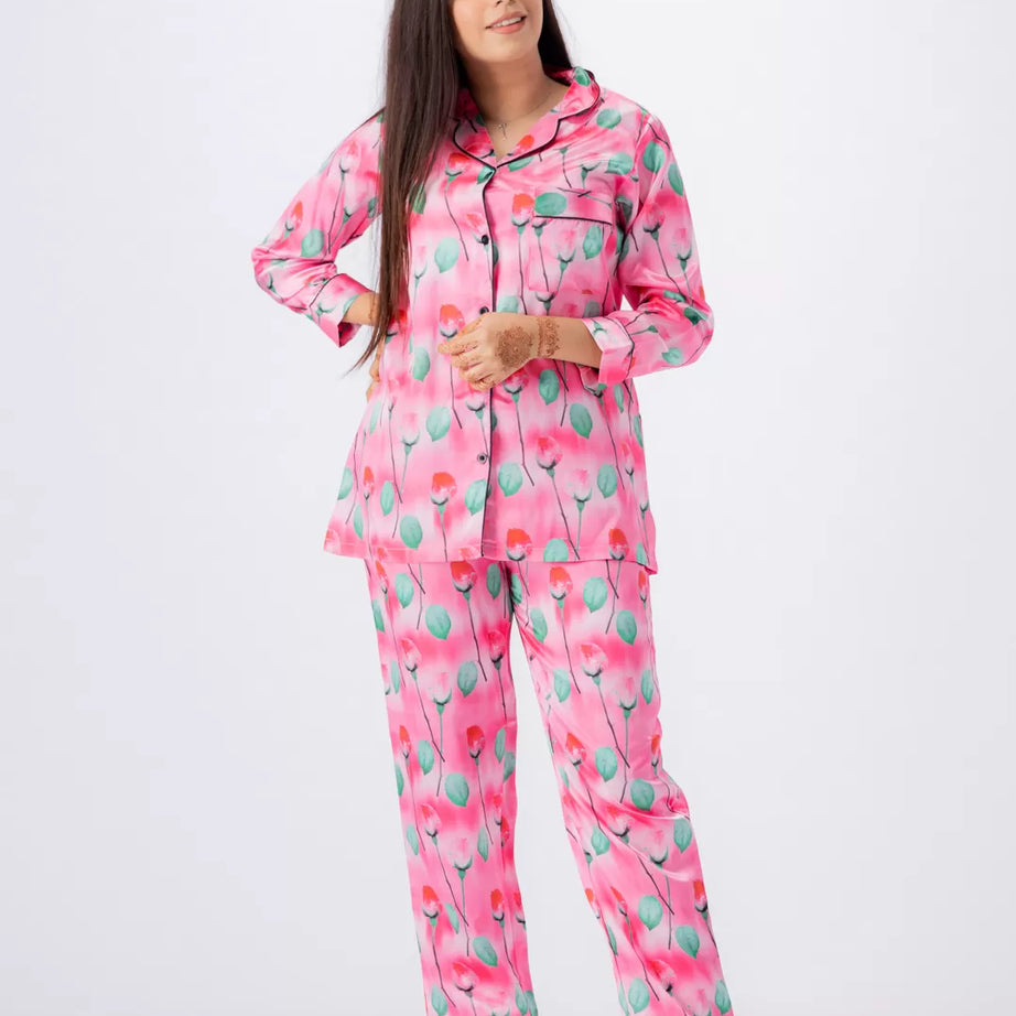 Valerie lounging Gorgeous satin fabric comes with a natural sheen and feel silky on your skin. Feel cute and sensual while staying comfortable putting - Oshi.pk - Buy & Sell Online