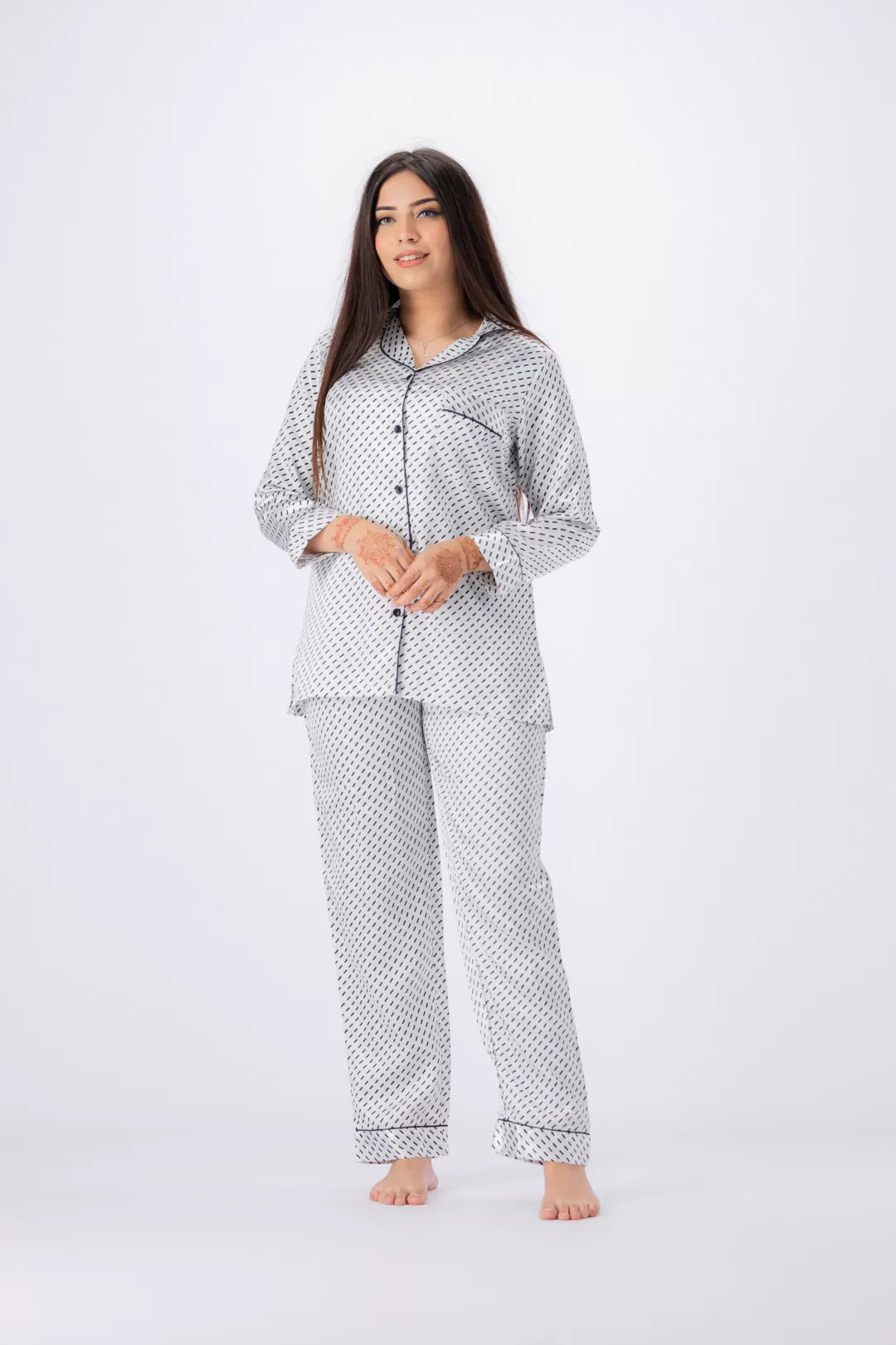 Valerie lounging Gorgeous satin fabric comes with a natural sheen and feel silky on your skin. Feel cute and sensual while staying comfortable putting - Oshi.pk - Buy & Sell Online