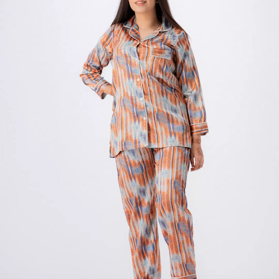 Valerie lounging Gorgeous satin fabric comes with a natural sheen and feel silky on your skin. Feel cute and sensual while staying comfortable putting - Oshi.pk - Buy & Sell Online