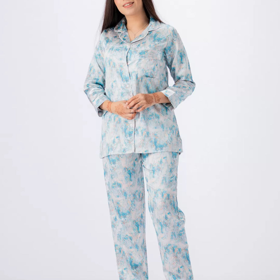 Valerie lounging Gorgeous satin fabric comes with a natural sheen and feel silky on your skin. Feel cute and sensual while staying comfortable putting - Oshi.pk - Buy & Sell Online