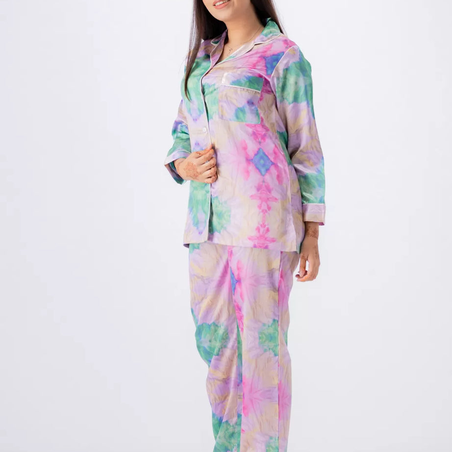 Valerie lounging Gorgeous satin fabric comes with a natural sheen and feel silky on your skin. Feel cute and sensual while staying comfortable putting - Oshi.pk - Buy & Sell Online