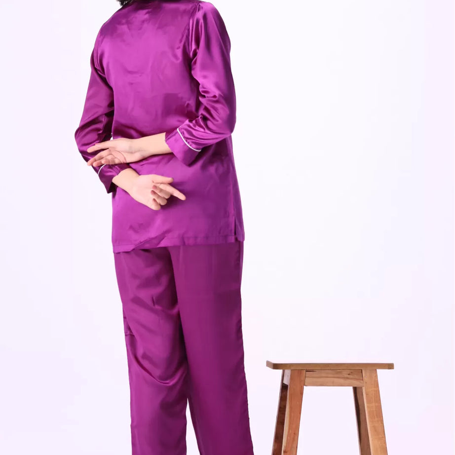 Valerie nightwear Gorgeous satin pajama set. Offering a well-fitting, luxury sleepwear. - Oshi.pk - Buy & Sell Online