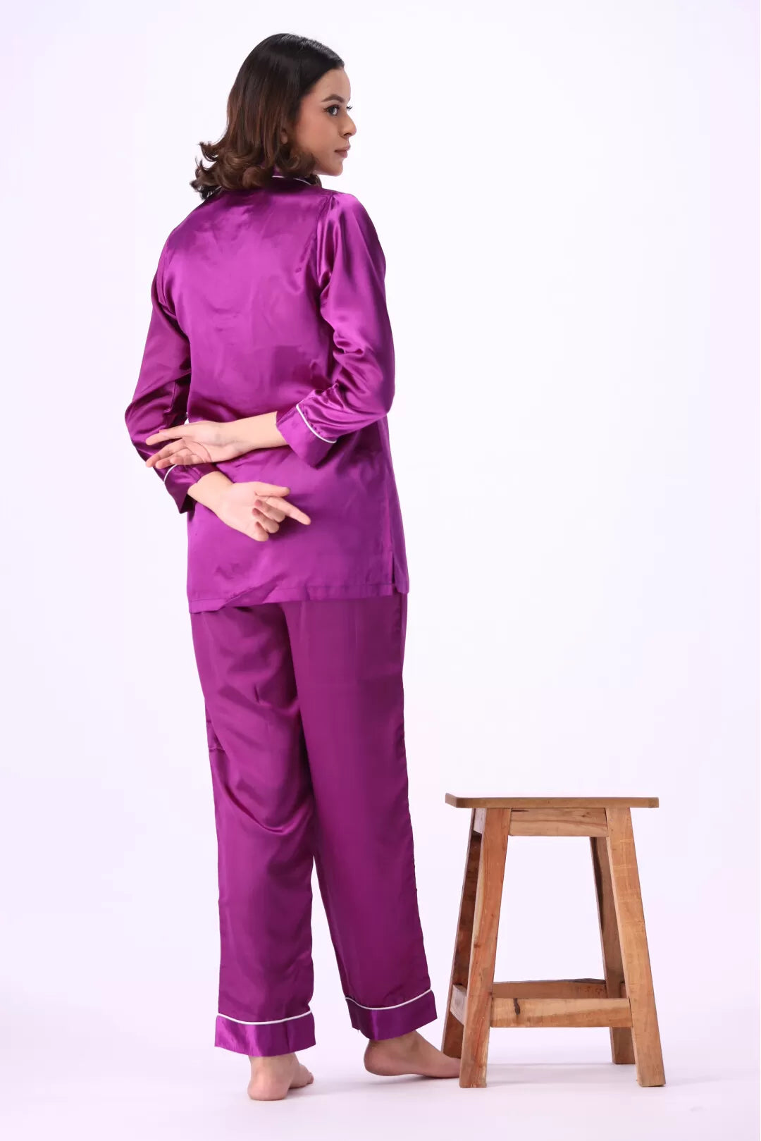 Valerie nightwear Gorgeous satin pajama set. Offering a well-fitting, luxury sleepwear. - Oshi.pk - Buy & Sell Online