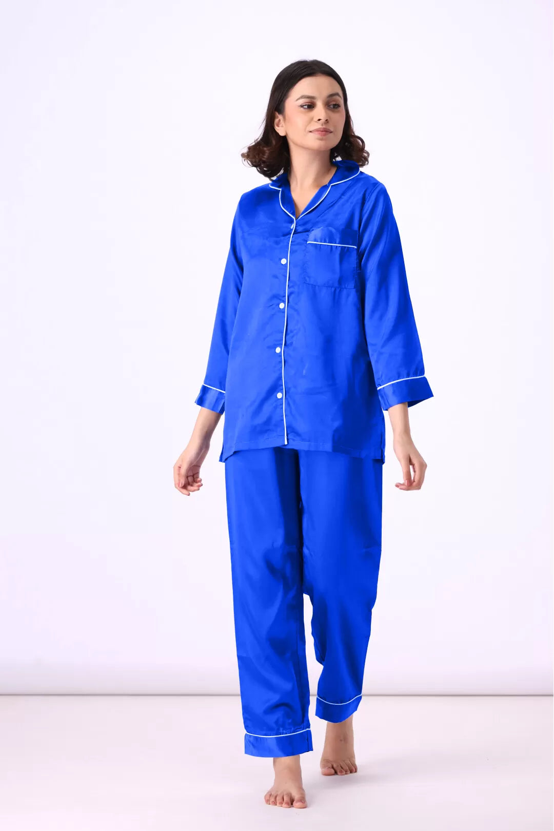 Valerie nightwear Gorgeous satin pajama set. Offering a well-fitting, luxury sleepwear. - Oshi.pk - Buy & Sell Online