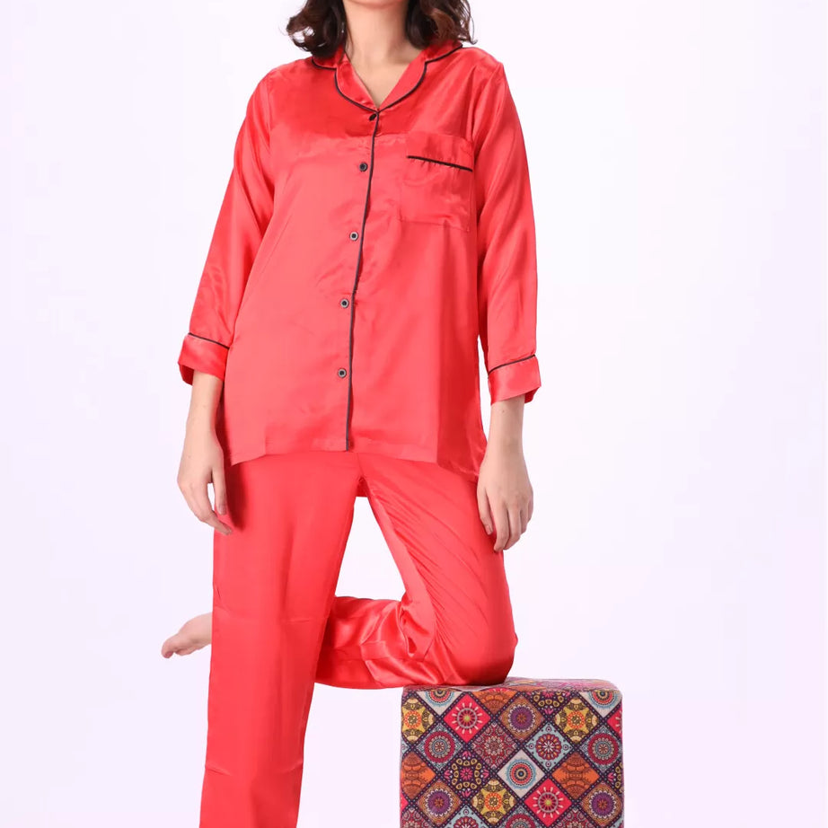 Valerie nightwear Gorgeous satin pajama set. Offering a well-fitting, luxury sleepwear.