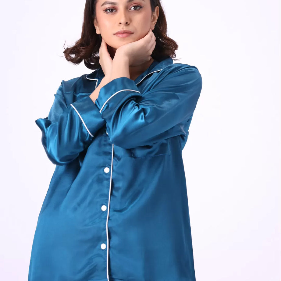 Valerie nightwear Gorgeous satin pajama set. Offering a well-fitting, luxury sleepwear. - Oshi.pk - Buy & Sell Online