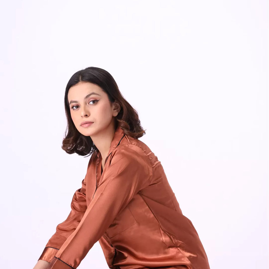 Valerie nightwear Gorgeous satin pajama set. Offering a well-fitting, luxury sleepwear. - Oshi.pk - Buy & Sell Online