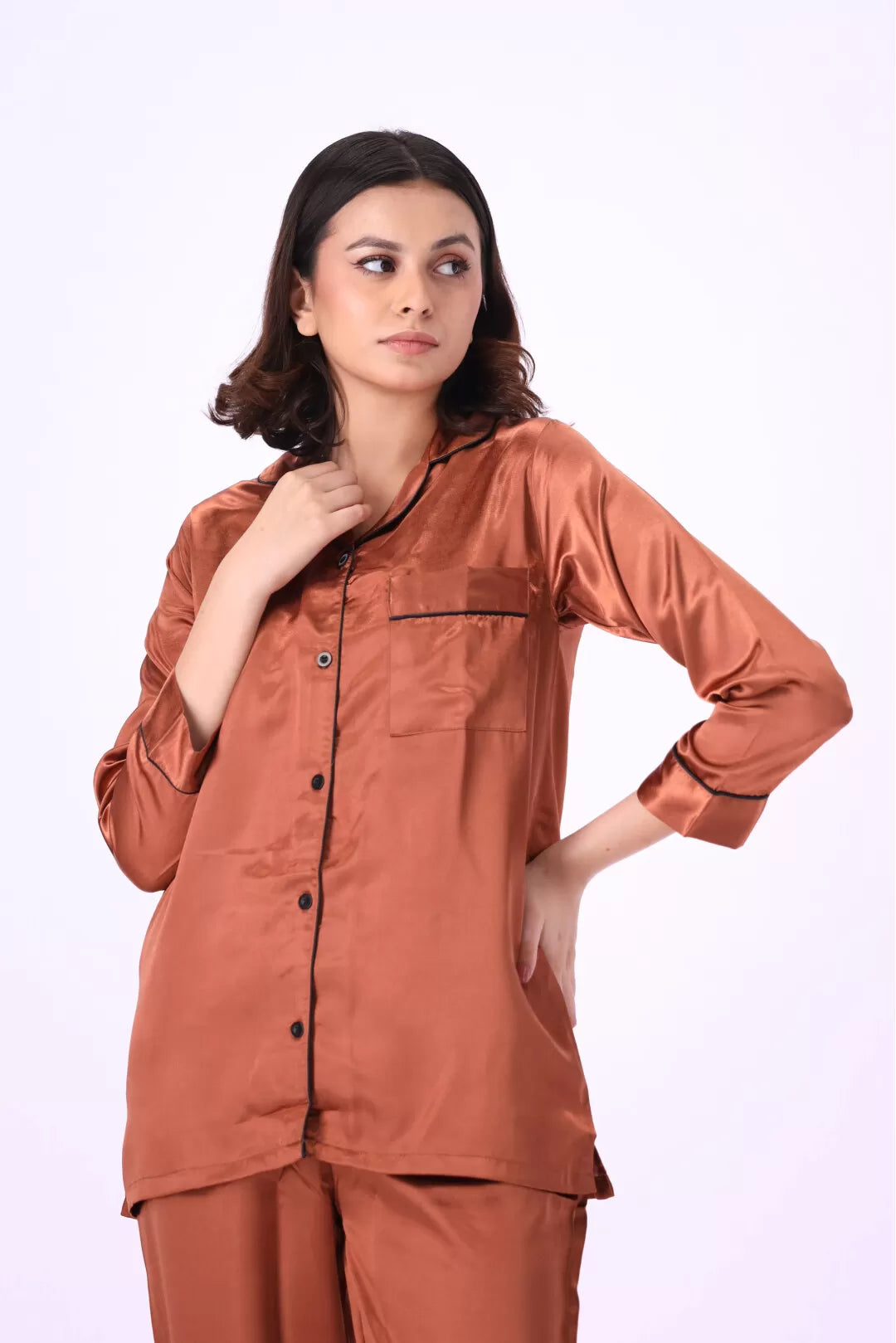 Valerie nightwear Gorgeous satin pajama set. Offering a well-fitting, luxury sleepwear. - Oshi.pk - Buy & Sell Online